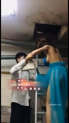 猎奇圈福利视图重磅来袭 各种公共场所人前露出搞怪极限淫乱行为挑战