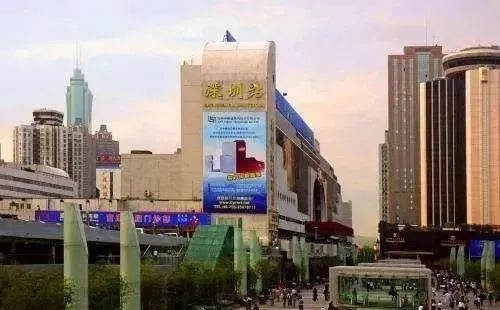 那个半夜钻进我出租屋的湖南美女