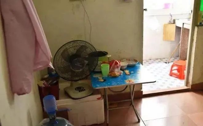 那个半夜钻进我出租屋的湖南美女