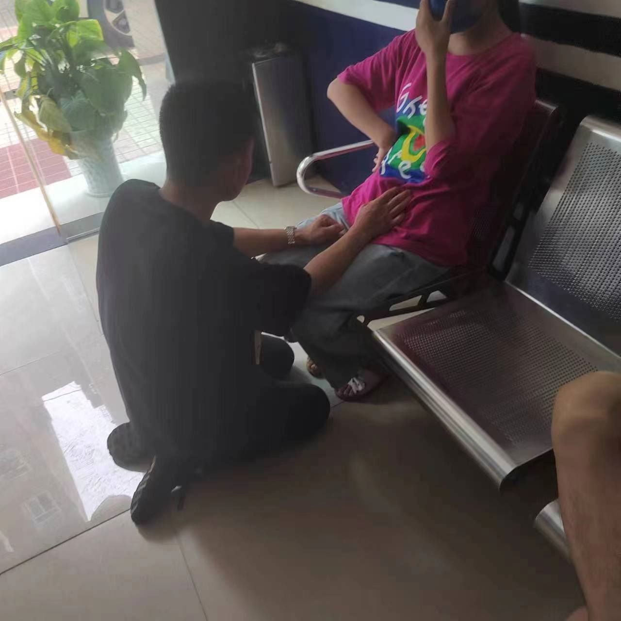 幼师出轨学生家长