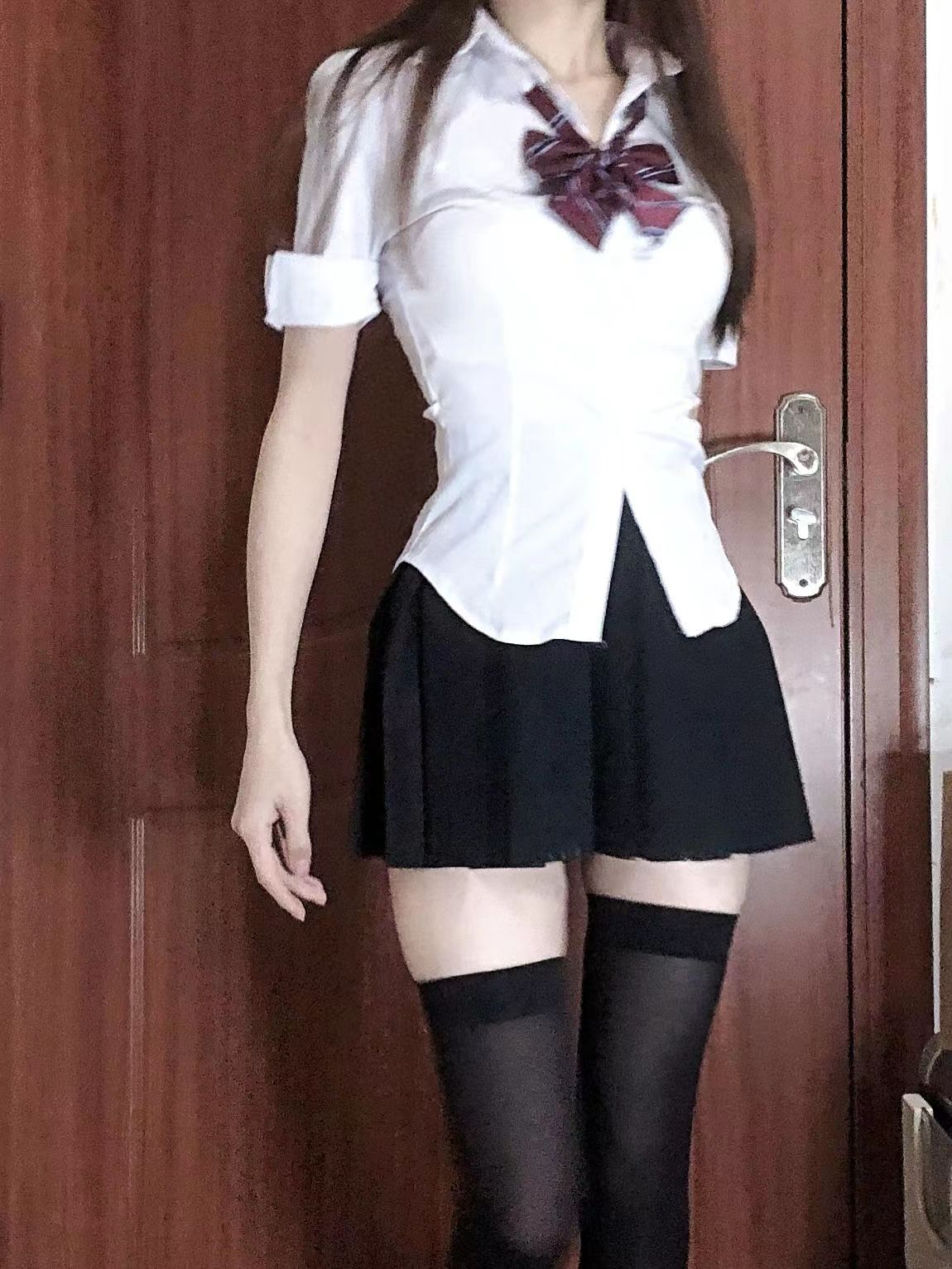 清纯的小学妹才是最爱 别人眼中的班长学霸？在我这里只是一条被彻底开发的校服母狗罢了