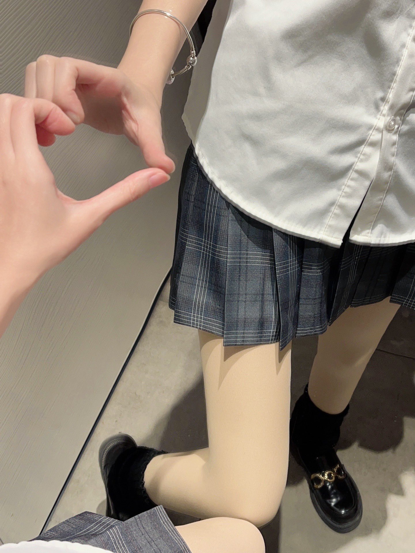 清纯的小学妹才是最爱 别人眼中的班长学霸？在我这里只是一条被彻底开发的校服母狗罢了