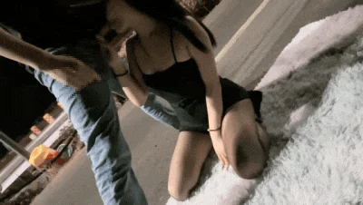 牛逼了 午夜街头 【呦呦宝贝呀】 重磅 2男3女KTV群P混操 马路上无套开干