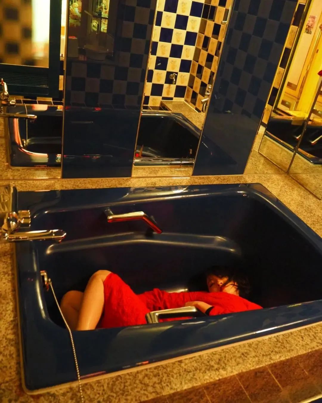 日本の小护士の死亡尸体のavi