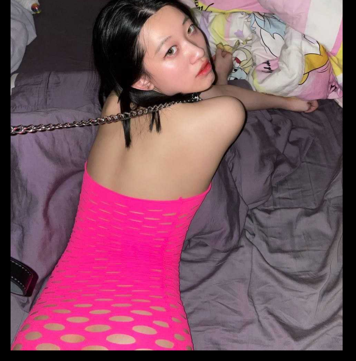 东北师范大学美术生高挑模特学妹「王雨沫」被摄影师骗上床，身着情趣内衣疯狂被肏视频流出