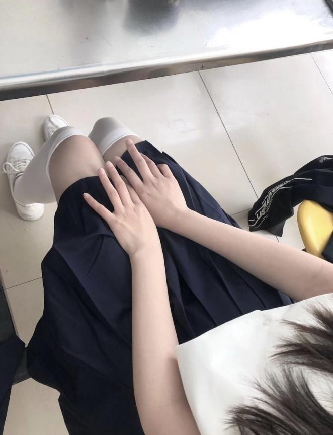 哥哥喜欢满嘴骚话的小骚货吗 全程被哥哥干到神志不清 意识模糊 在一声声爸爸中迷失自我