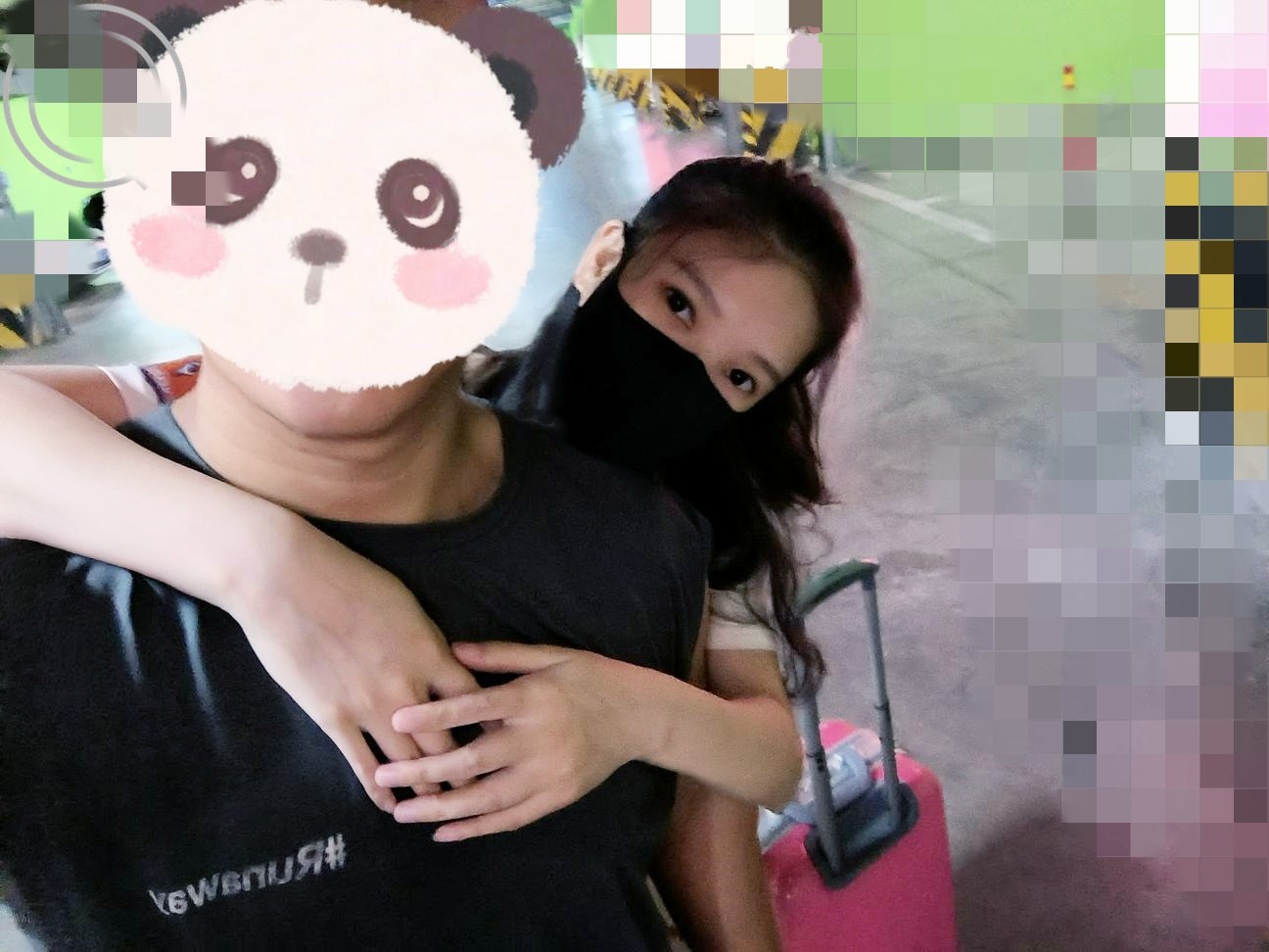 大眼萝莉侄女被调教成了性奴,各种制服太好玩,她竟和别人玩了 和对方干了一架!还进了局子!