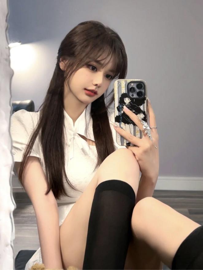 ❤️主播名场面-走光自拍系列❤️抖Y上主播现在越来越会玩了。还能怎么跳 越来越骚了 请继续保持