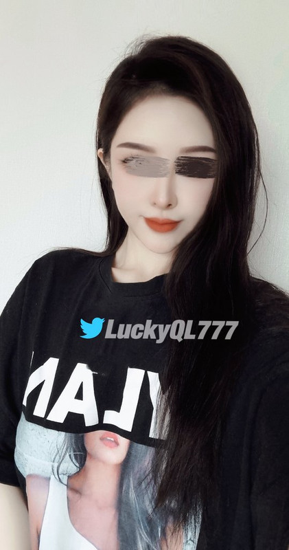 四川情侣专属高端淫乱派对 Lucky Baby 只玩高质量土豪美女 大长腿女神母狗 群P淫乱聚会