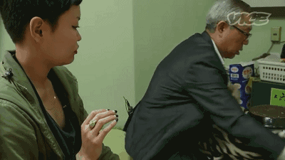 她为了吃口“屎”，专门跑到了韩国