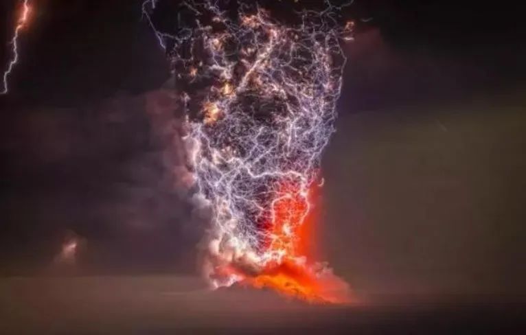 25张不可思议的照片,告诉我们大自然无所不能