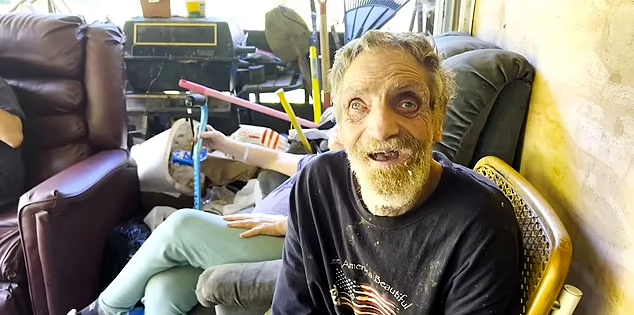 美国最恐怖乱伦家族：面部畸形，只会犬吠，后代连环死亡，15个后代只剩6人