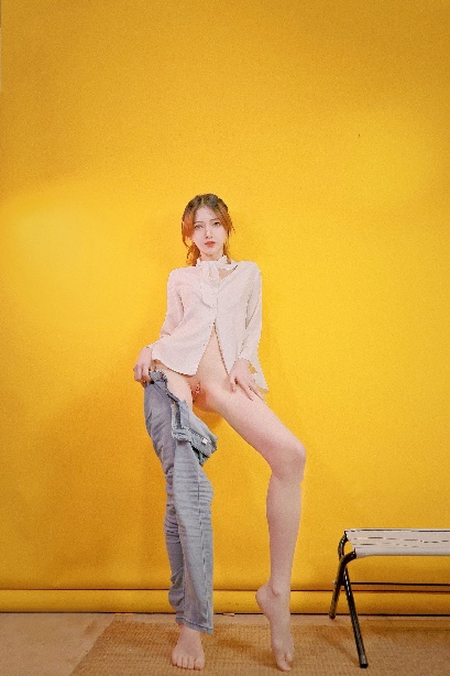 以责人之心责己则撸过，以恕己之心恕人则拳交