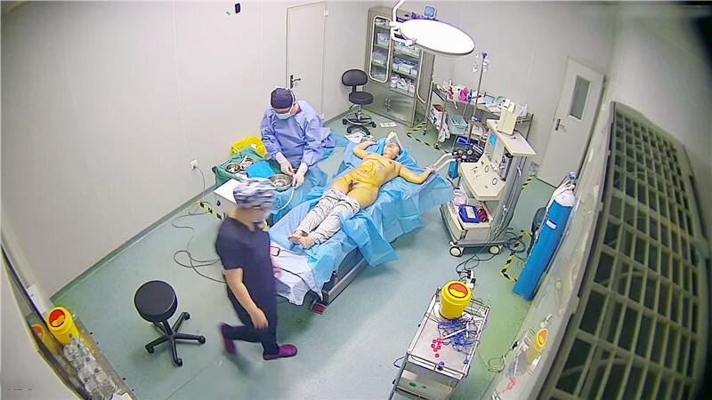 医疗美容中心破解偷窥做全身抽脂的少妇⭐过程感觉挺吓人的