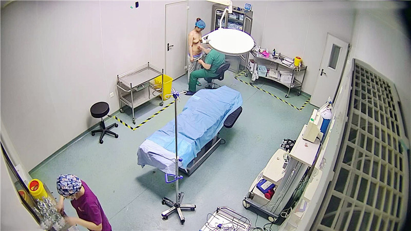 医疗美容中心破解偷窥做全身抽脂的少妇⭐过程感觉挺吓人的