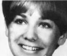 恐怖恋足癖，杀人后切下脚…