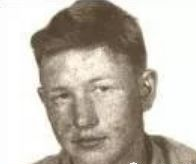 恐怖恋足癖，杀人后切下脚…