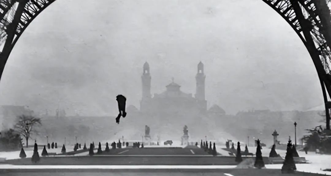 32张难得一见的罕见图片，真实到恐怖，富士山下的东京