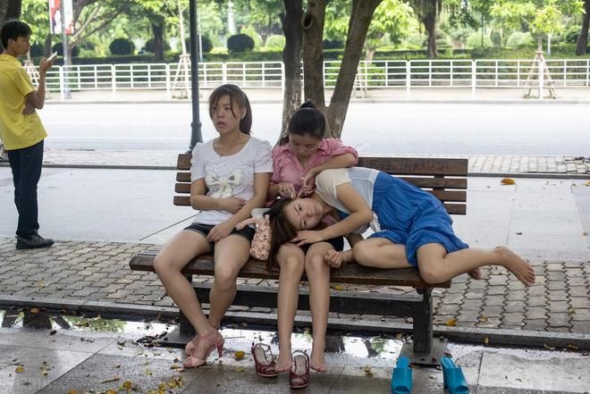 B面人生：过于早熟的表妹，和她的四个男人