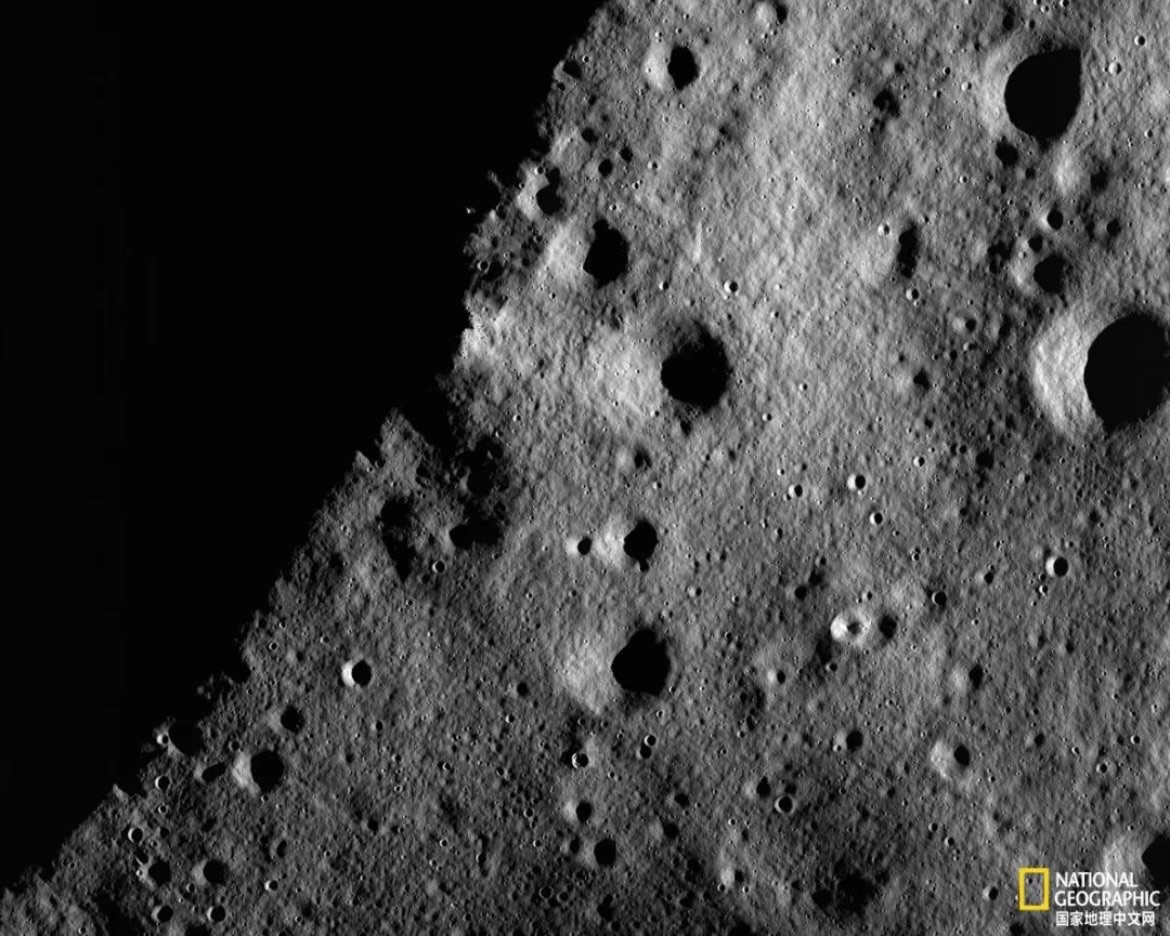 兔子还没找到，但广寒宫会来一条蛇