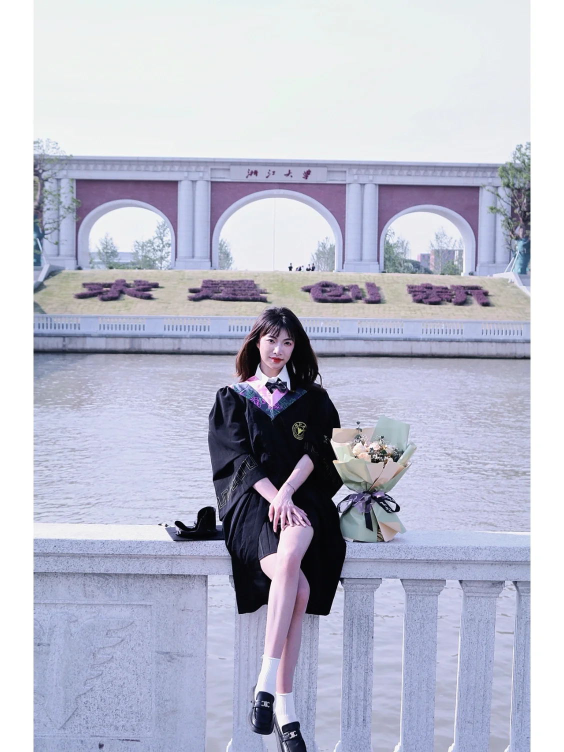 母狗C 名：尹梅梅 坐标：浙江大学