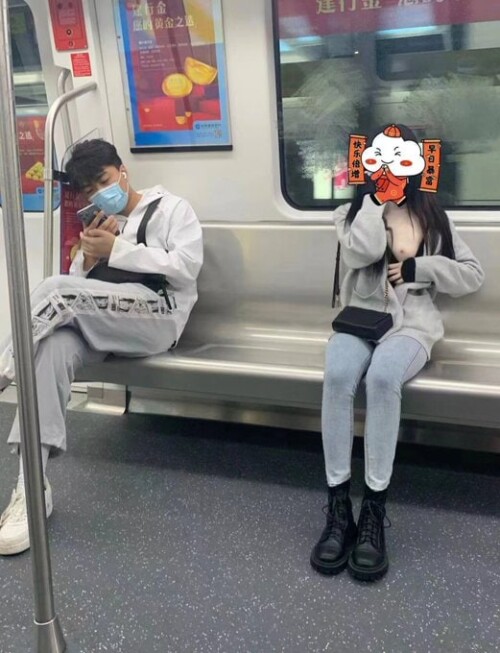 男篮取消又恢复的发布会上，姚明、赵继伟致歉