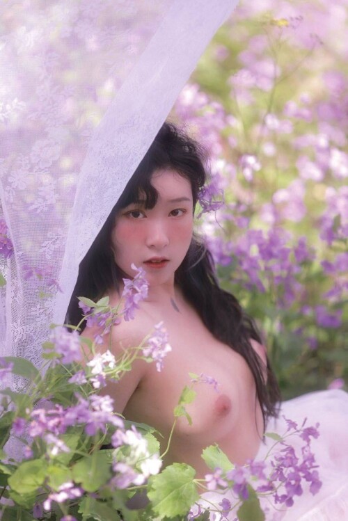 男篮取消又恢复的发布会上，姚明、赵继伟致歉