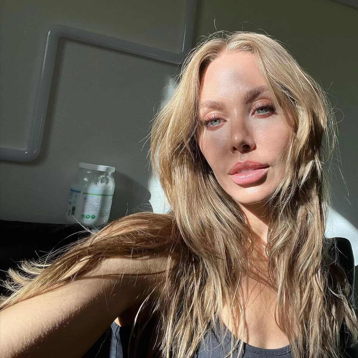 成人明星在美好性爱后描述了她“理想”的阴茎尺寸