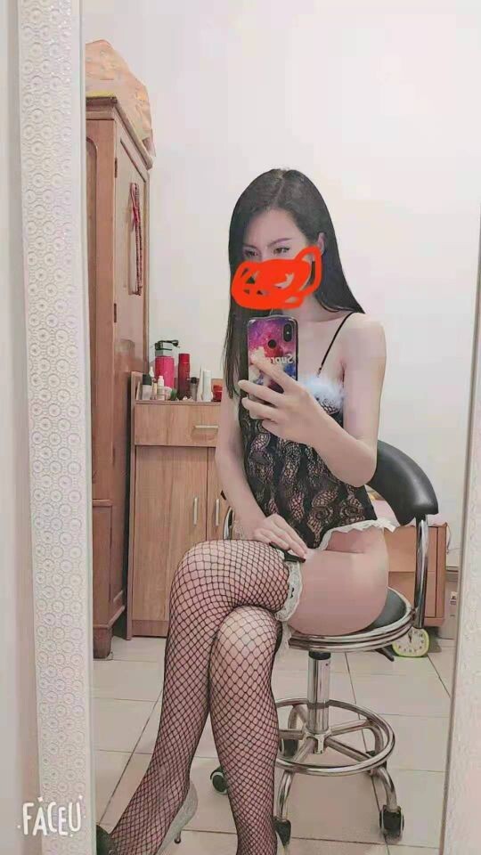 伊人又瘦又骚,只不过年龄大了点