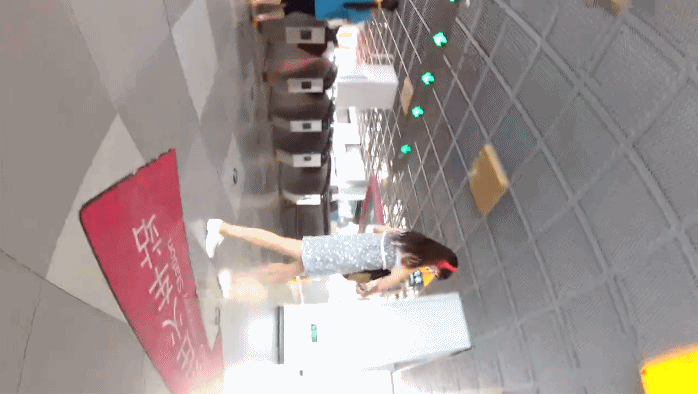 北京地铁商圈CD系列 夏日都是清凉裙装抄底真方便