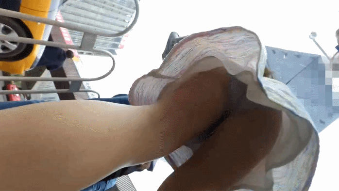 北京地铁商圈CD系列 夏日都是清凉裙装抄底真方便