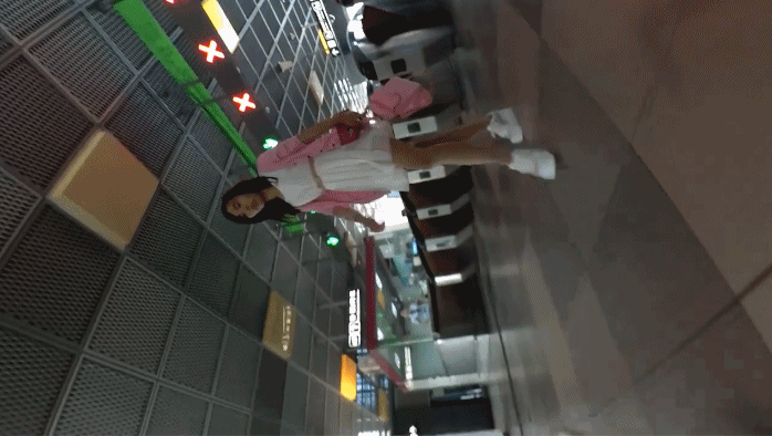 北京地铁商圈CD系列 夏日都是清凉裙装抄底真方便