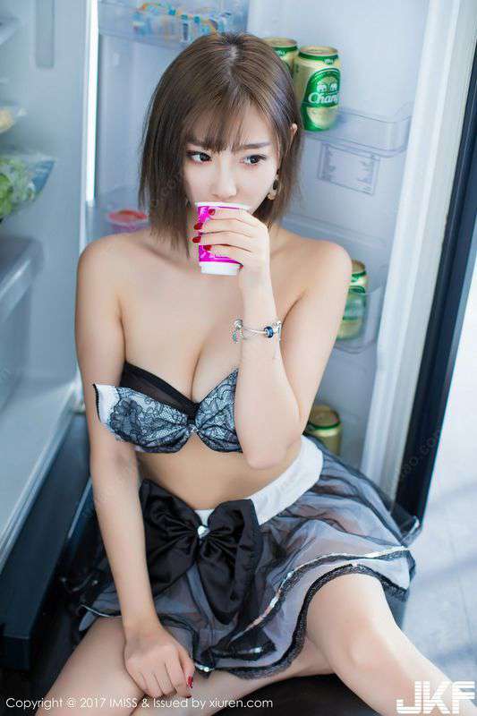 与美丽的情人偷情-【2023年11月最新】