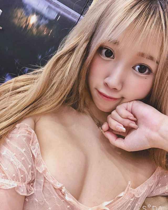 知名银行台南区域女银行员群体性爱杂交体验营-【2023年11月最新】