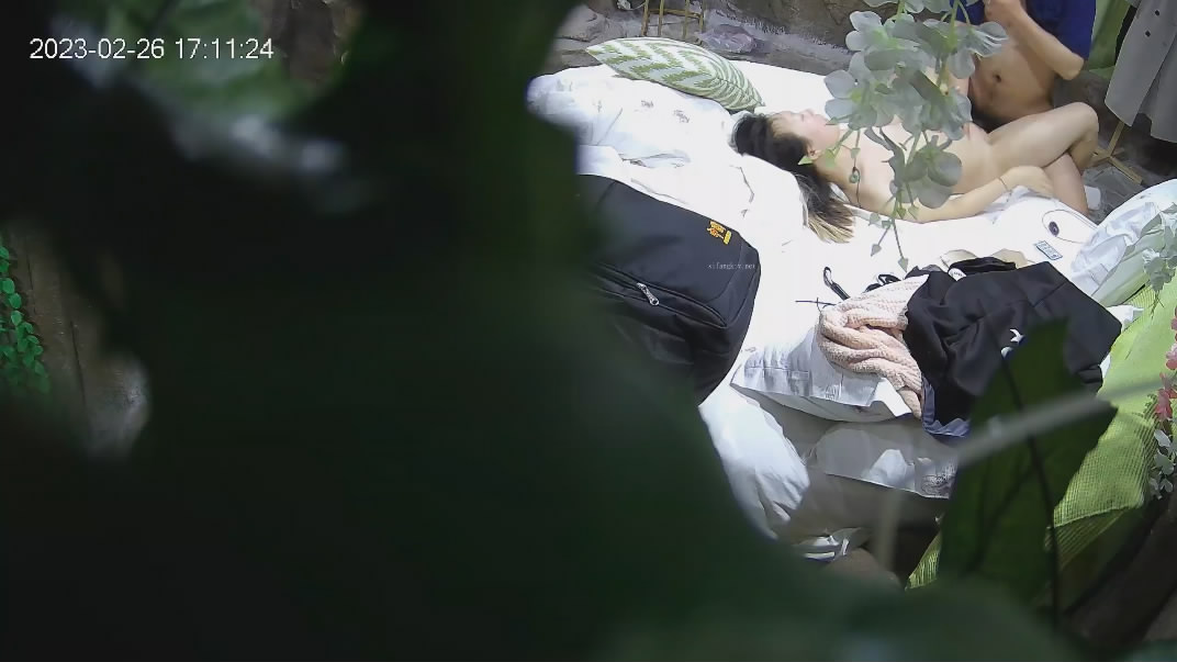 未流出过的乐橙酒店高清偷拍精品超清近距离媲美91情侣自拍视频质量的房间对白清晰