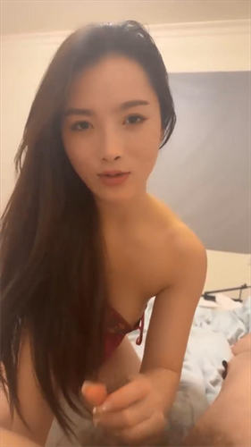 今年下海最美御姐之一【仙女】无节制的无套啪啪 男的鸡巴太小 要虚脱，御姐修长的美腿玉足和蜜臀，太吸睛