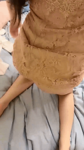 今年下海最美御姐之一【仙女】无节制的无套啪啪 男的鸡巴太小 要虚脱，御姐修长的美腿玉足和蜜臀，太吸睛