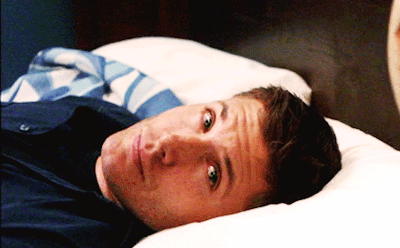 接吻时做这个小动作，体验会更刺激！