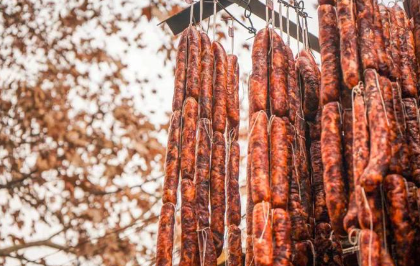 是肉价便宜了还是收入变低了？