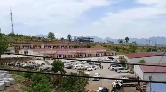 卧虎山庄无恶不作 缅北五大家族被通缉