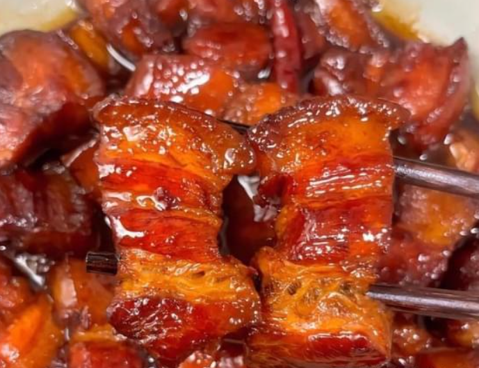 是肉价便宜了还是收入变低了？