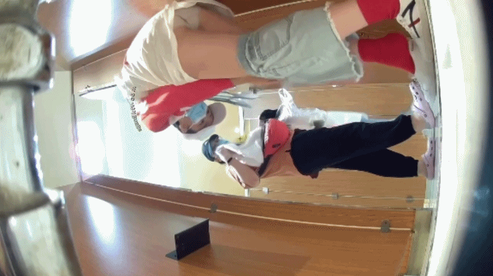 精品厕拍 高清后景 小靓妹换衣