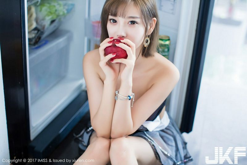 性饥渴的淫荡人妻-【2023年11月最新】