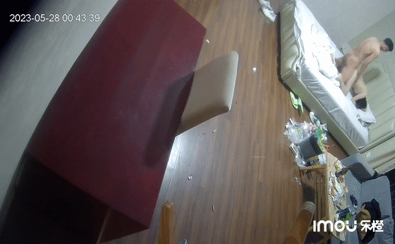 【2023乐橙酒店】大学城附近学生台 学生情侣青涩的爱情故事