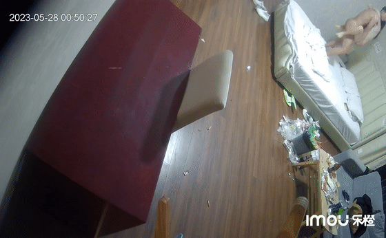 【2023乐橙酒店】大学城附近学生台 学生情侣青涩的爱情故事