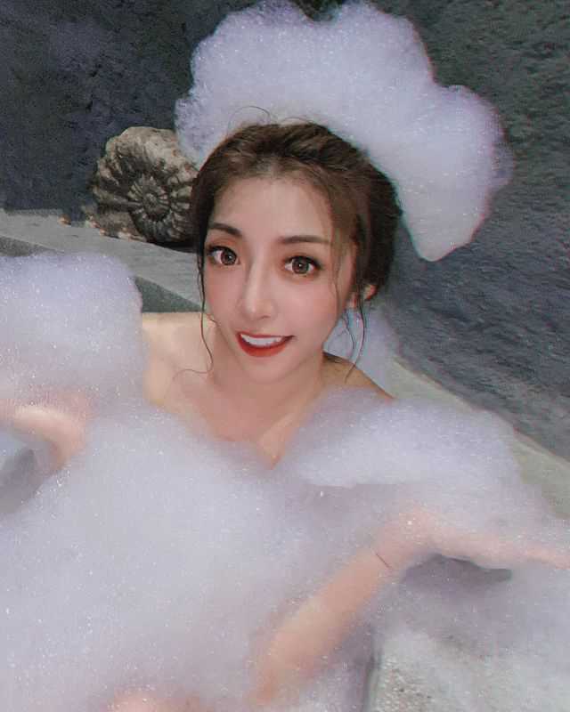 丽萍医生我和美女邻居丽萍医生-【2023年11月最新】