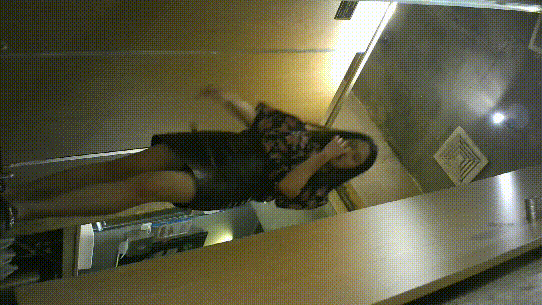 11月极品厕拍  前后摄像头无死角 靓妹多多