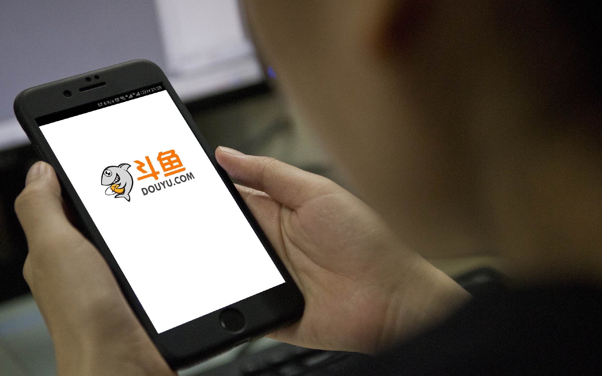 斗鱼确认CEO陈少杰被捕，即将被退市