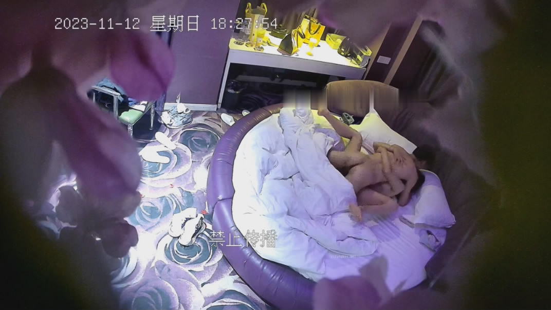 新流出酒店偷拍情趣电动床大学生情侣妹子被操时反应激烈伴随抽搐不停尖叫