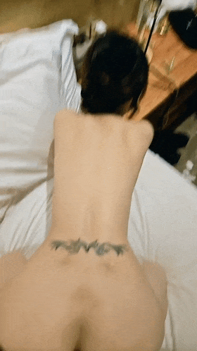 新人超骚美少妇下海【夜色妩媚】毛坯房内无套啪啪大秀~爽，清秀白皙，花式操穴，一脸满足让人心动